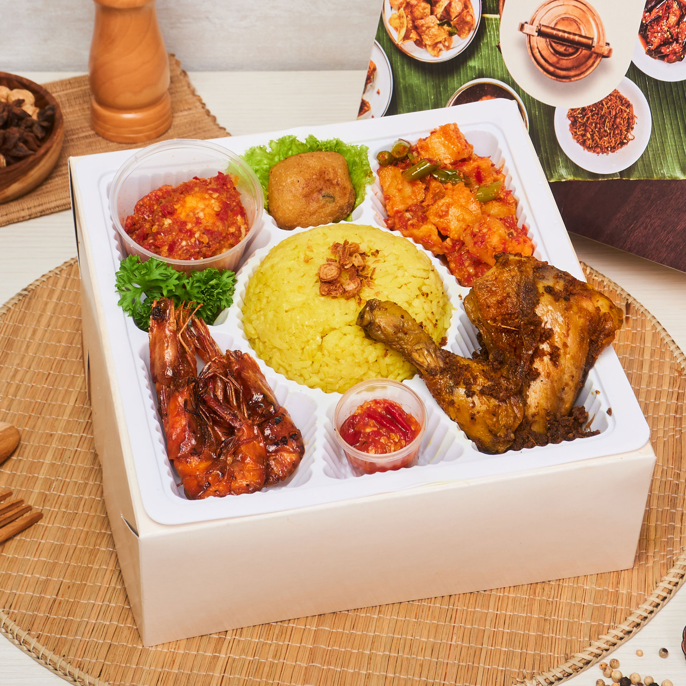 Nasi Kuning Ayam Goreng Set-1